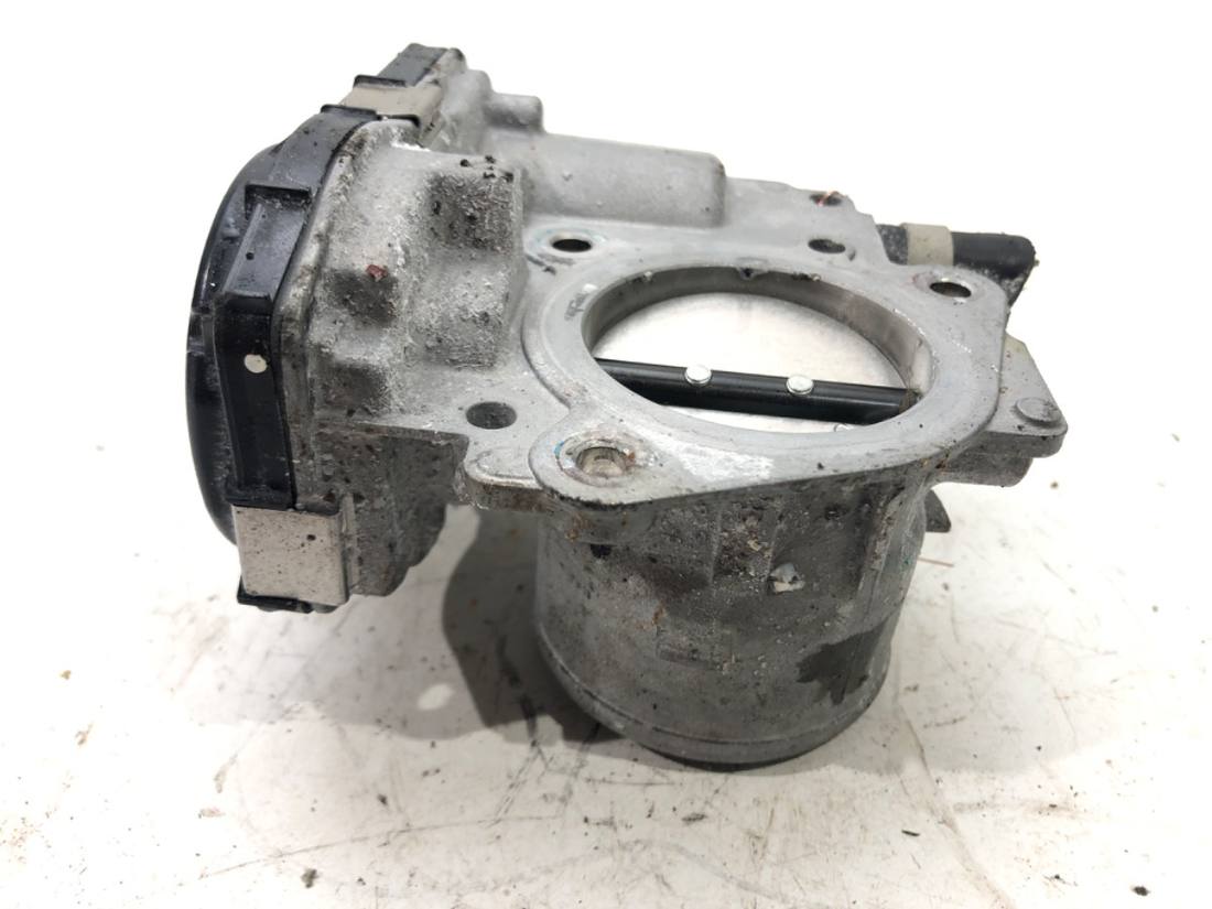 Дросельна заслінка Toyota Corolla E21 22030-F3030 — фото деталі 4
