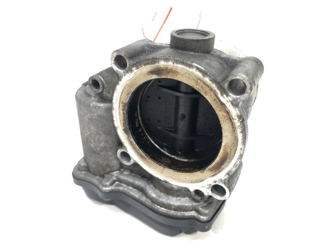 Дроссельная заслонка Audi A4 B8 06F133092J