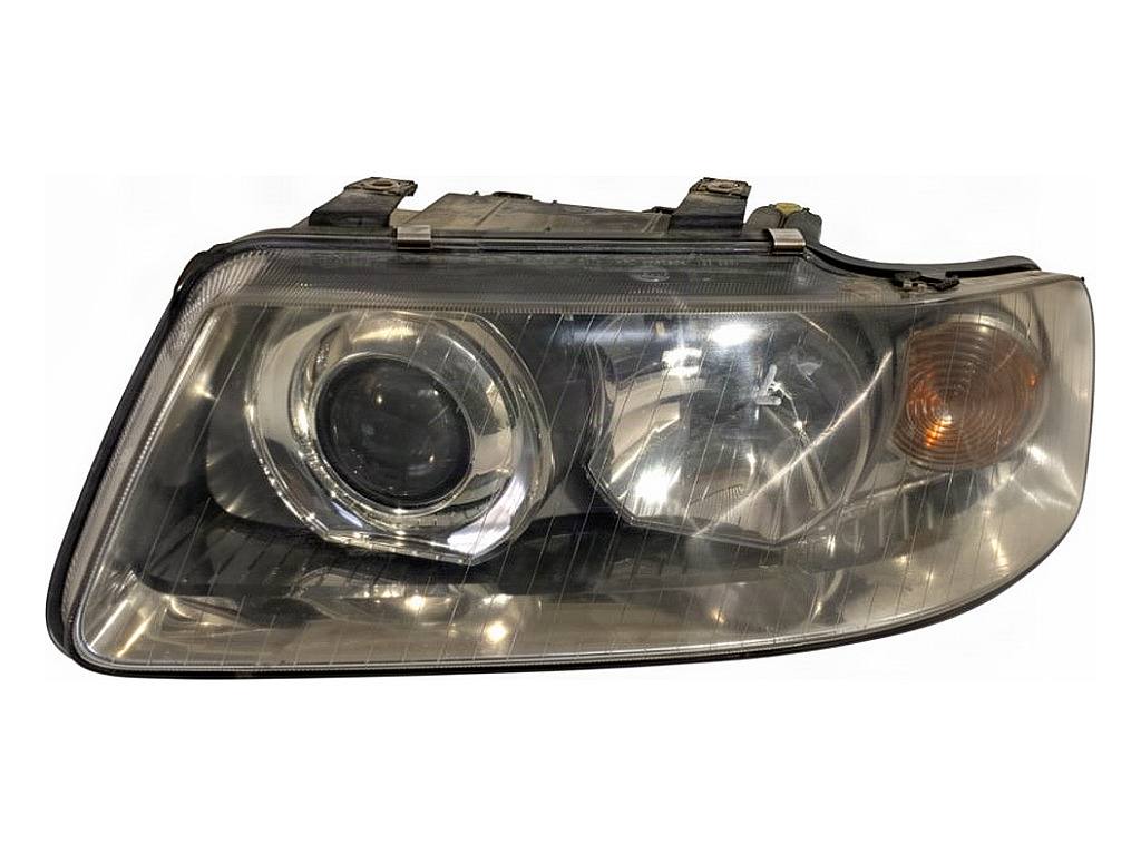 Фара передня права Audi A3 8L 153895-00