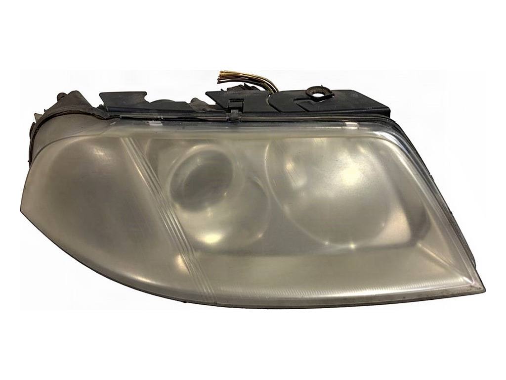 Фара передня права Volkswagen Passat B5 3B0941016AK