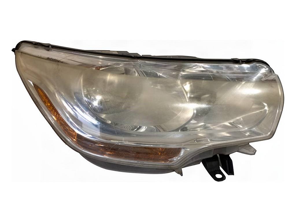 Фара передняя правая Citroen C4 9687304480