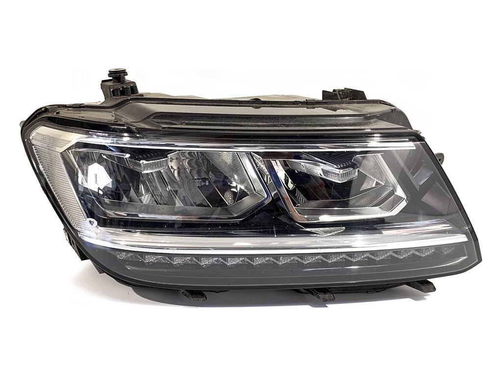 Фара передня права Volkswagen Tiguan 5NB941774D