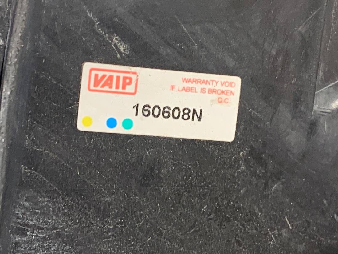 Фара передня права Toyota Yaris 3 — фото деталі 8