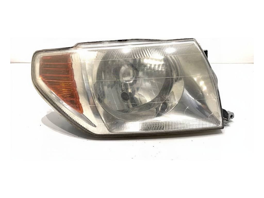 Фара передня права Mitsubishi Pajero