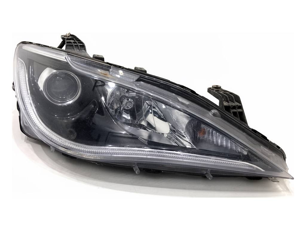 Фара передня права Chrysler Pacifica 68342192AC