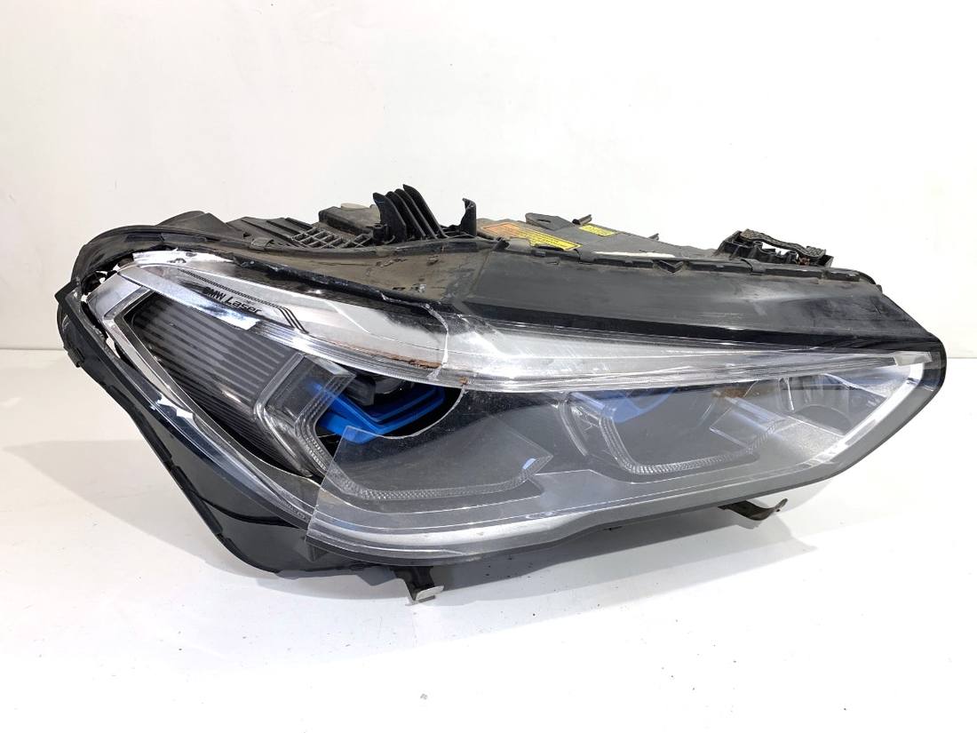 Фара передня права BMW X5 F95 9481790