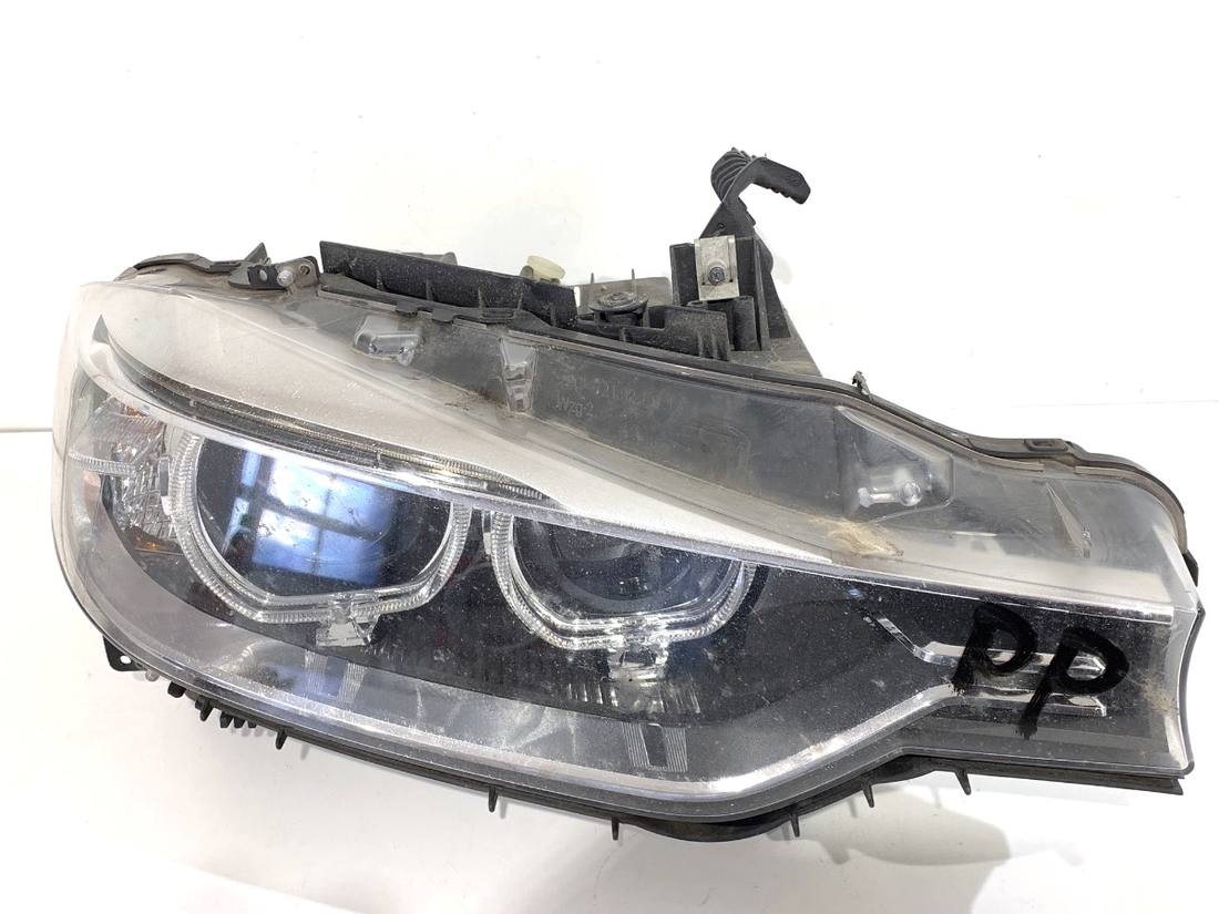 Фара передня права BMW 3 F30 7259526