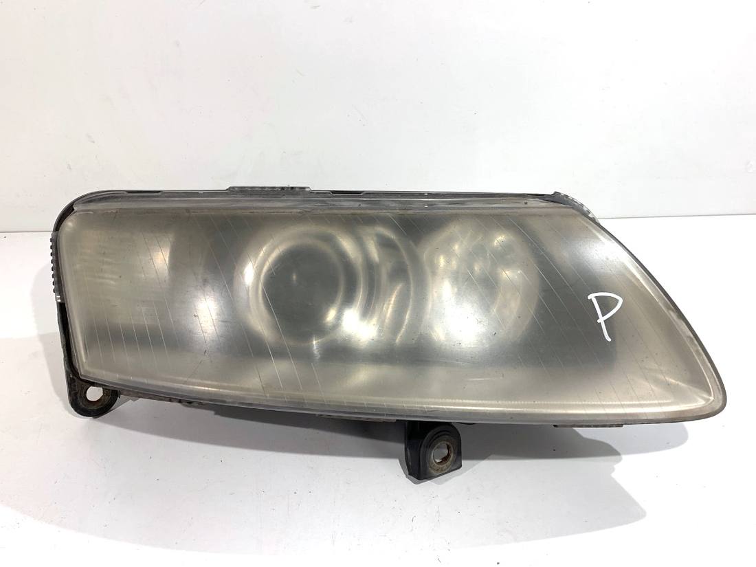 Фара передня права Audi A6 C6 4F0941004AK