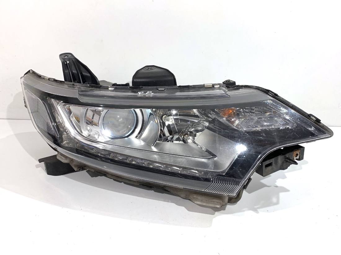Фара передня права Mitsubishi Outlander 8301C8-54