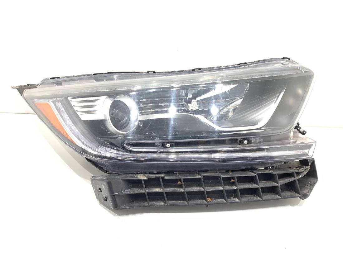 Фара передня права Honda CR-V 20-9917-00-1N