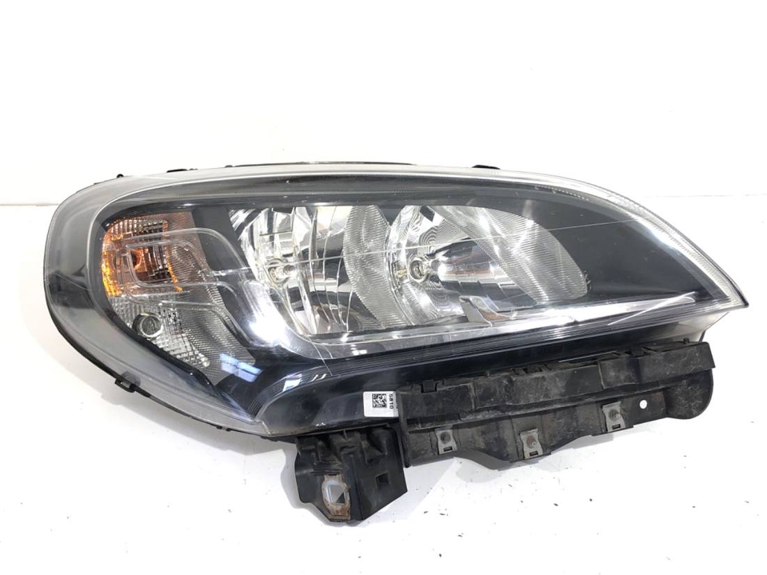 Фара передняя правая Fiat Doblo 52109456