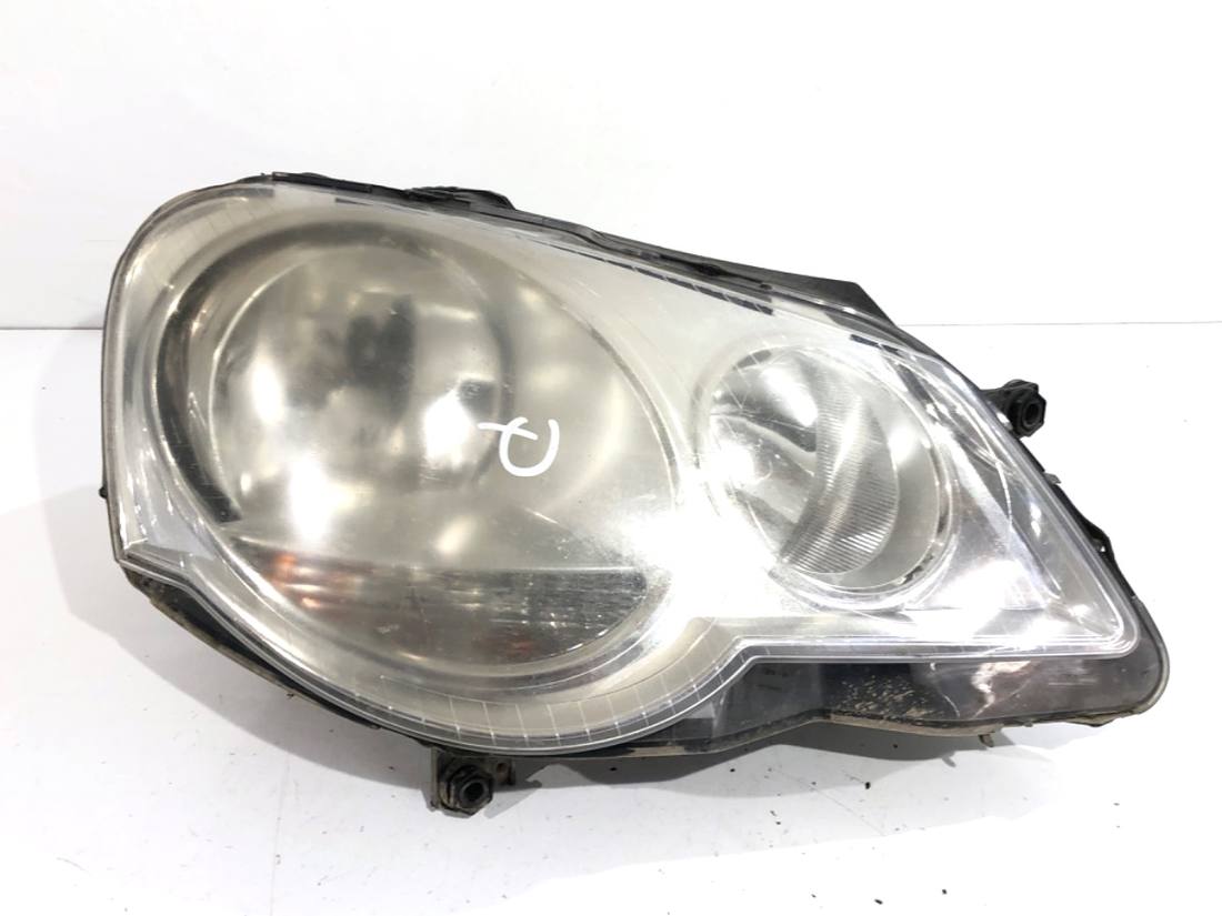 Фара передняя правая Volkswagen Polo 6Q1941008AT