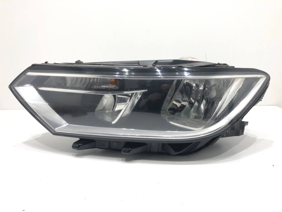 Фара передня права Volkswagen Passat B8 3G1941005B