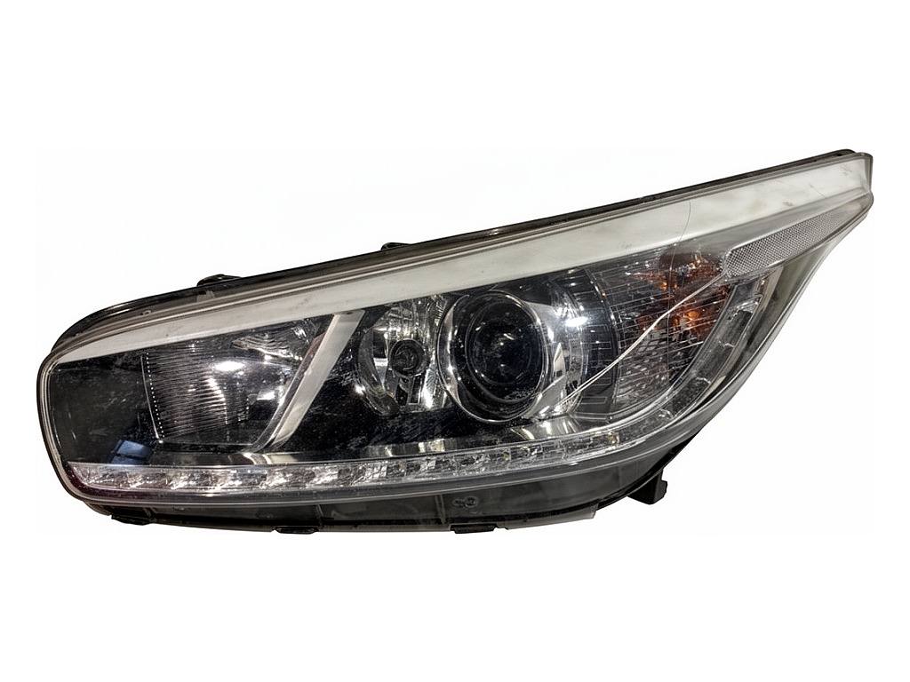 Фара передня ліва Kia Ceed 92101-A2220