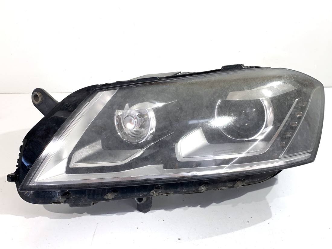Фара передня ліва Volkswagen Passat B7 3AB941751