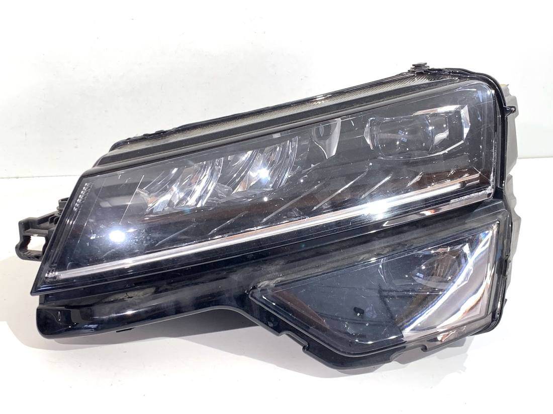 Фара передняя левая Skoda Karoq 57B941015B