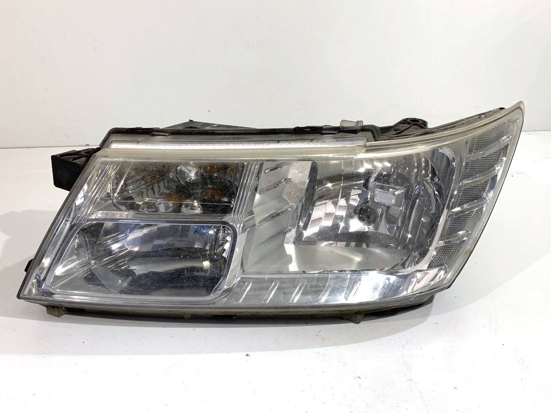 Фара передняя левая Dodge Journey 05067789AC