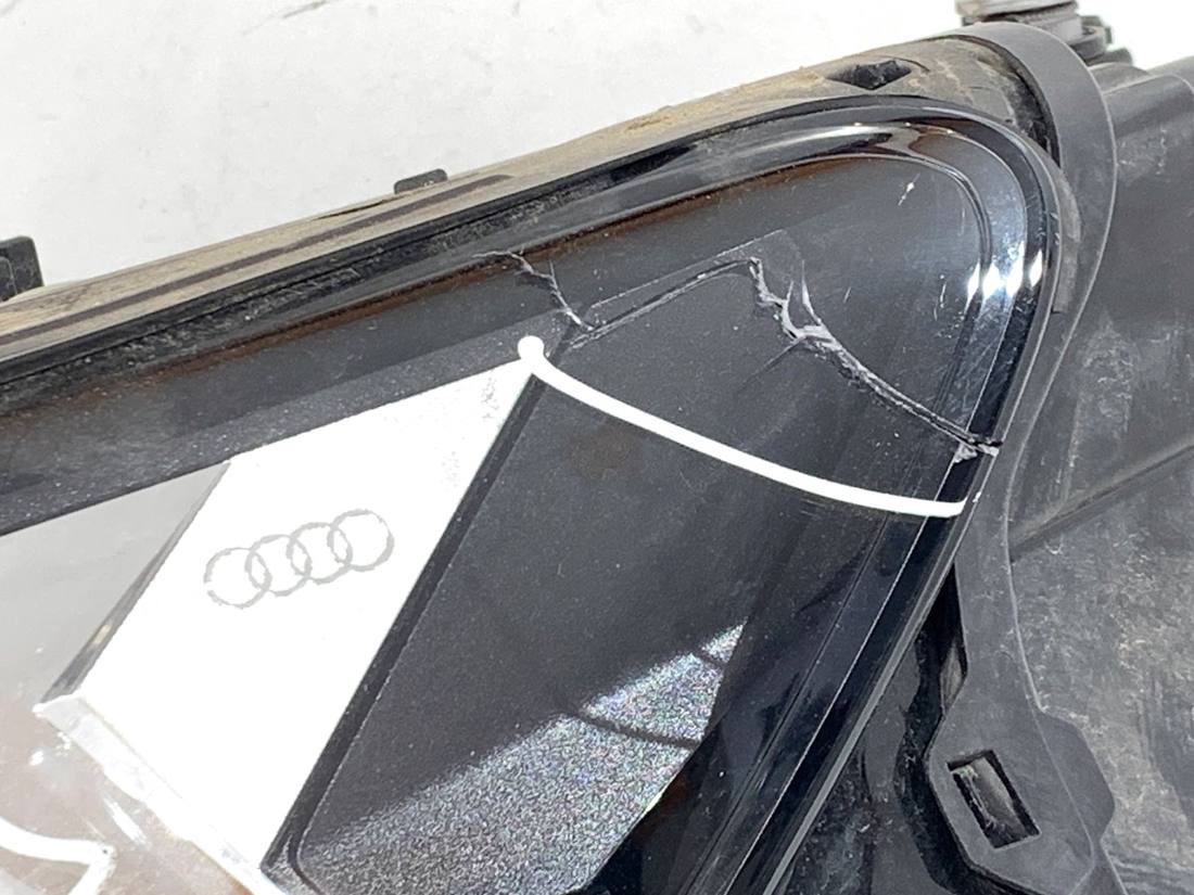 Фара передня ліва Audi Q4 89A941033 — фото деталі 2
