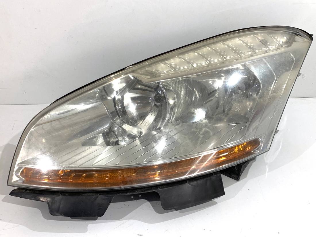 Фара передняя левая Citroen C4 162981-00