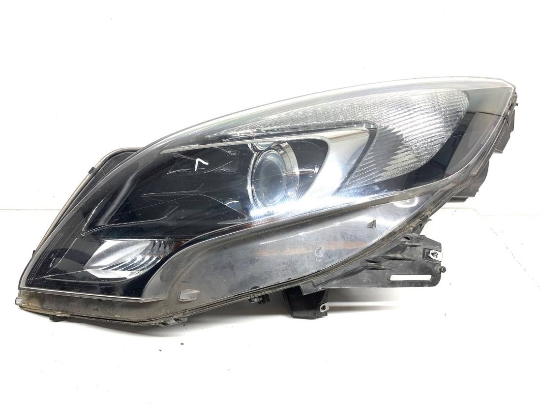 Фара передня ліва Opel Zafira C 13399858
