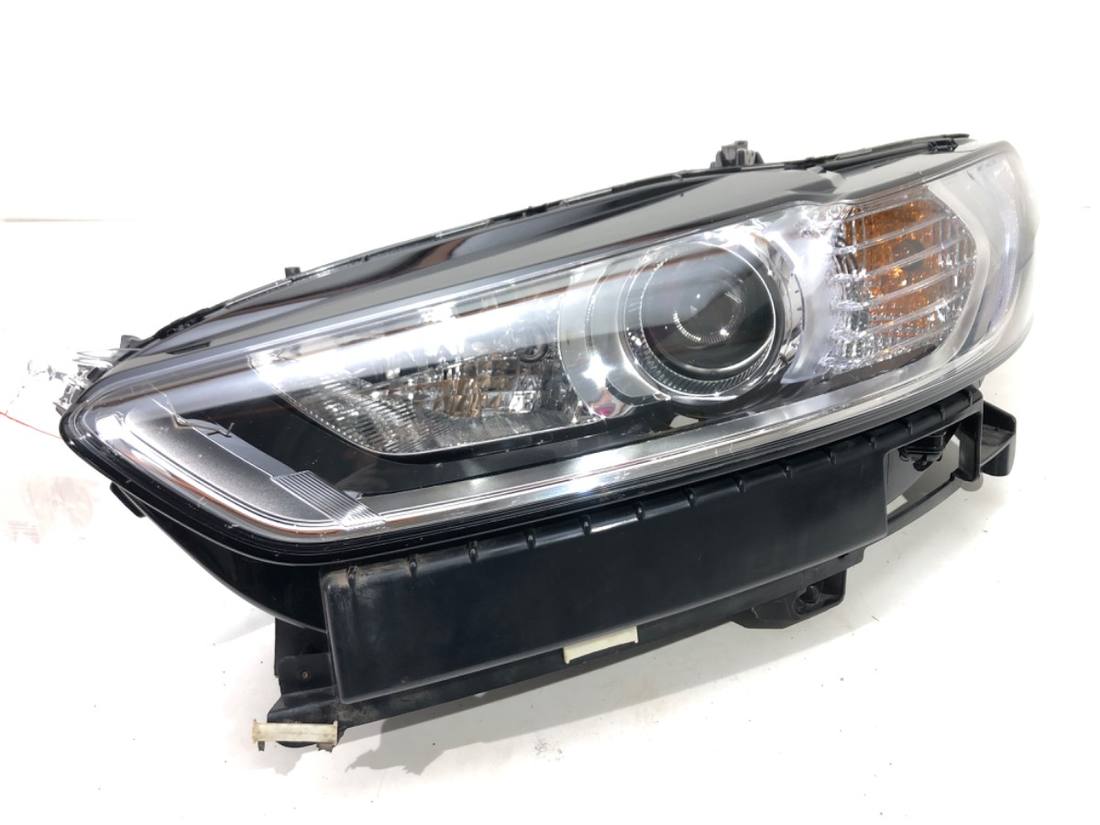 Фара передняя левая Ford Mondeo 89909655