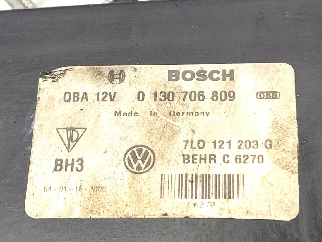 Вентилятор радиатора диффузор Volkswagen Touareg 7L0121203G — фото детали 11