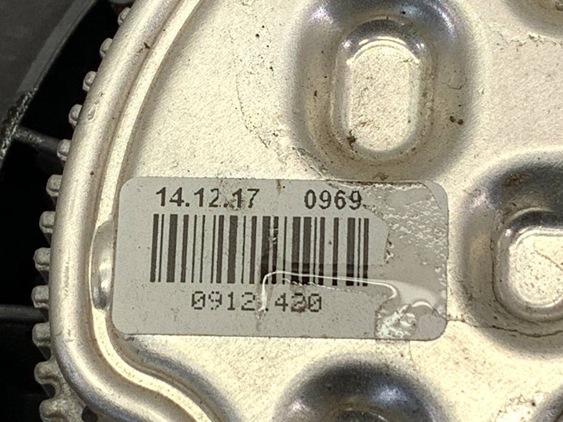 Вентилятор радіатора дифузор Skoda Octavia 3 23152800 — фото деталі 4
