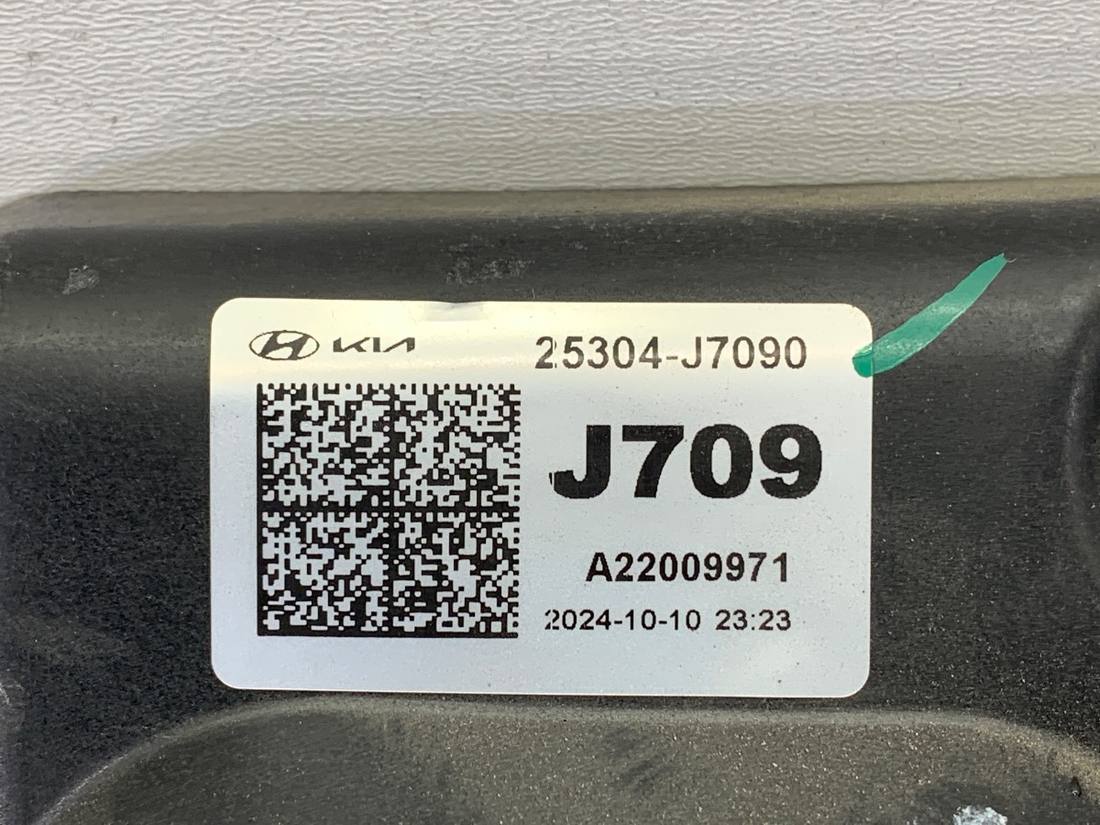Вентилятор радіатора дифузор Hyundai I30 25304-J7090 — фото деталі 4