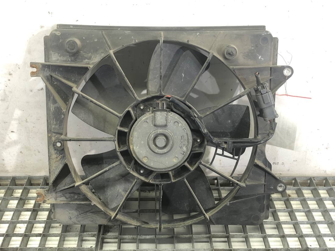 Вентилятор радіатора дифузор Honda CR-V — фото деталі 2