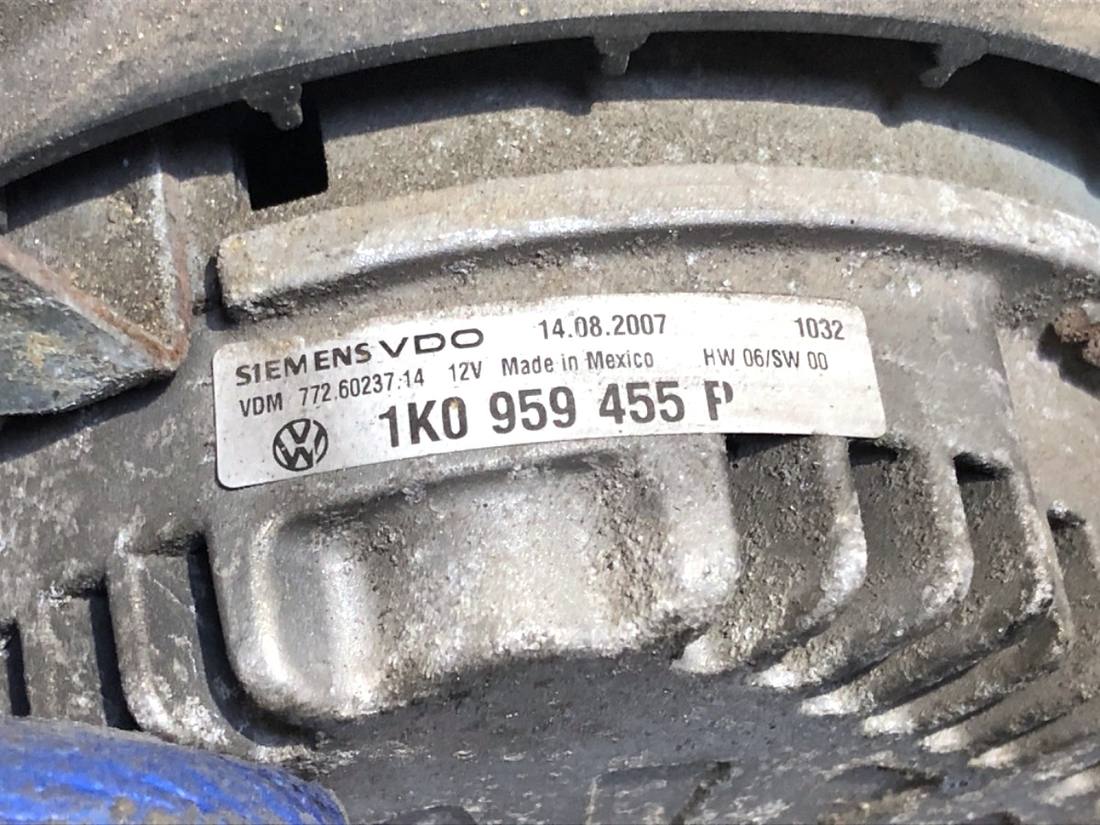 Вентилятор радіатора дифузор Volkswagen Golf 5 1K0959455P — фото деталі 4