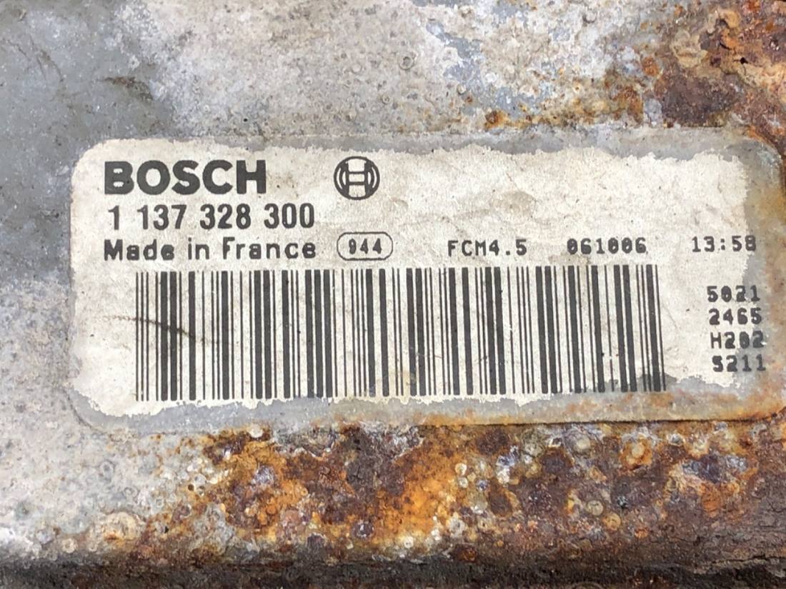 Вентилятор радиатора диффузор Mercedes B W245 1137328300 — фото детали 5