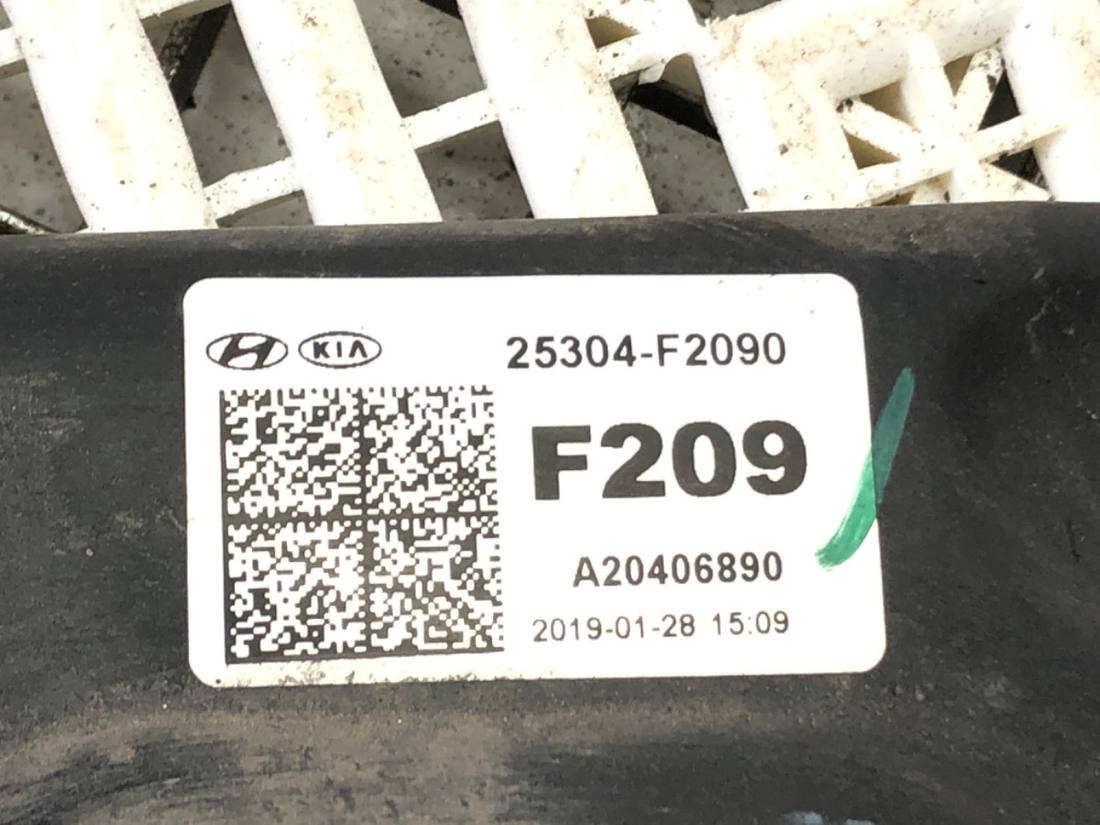 Вентилятор радіатора дифузор Hyundai I30 25304-F2090 — фото деталі 3