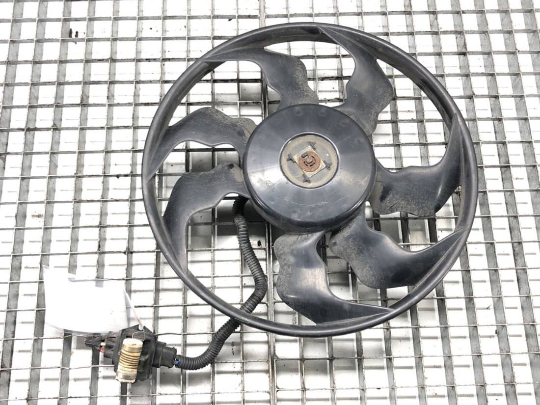 Вентилятор радиатора диффузор Hyundai I20 A005484