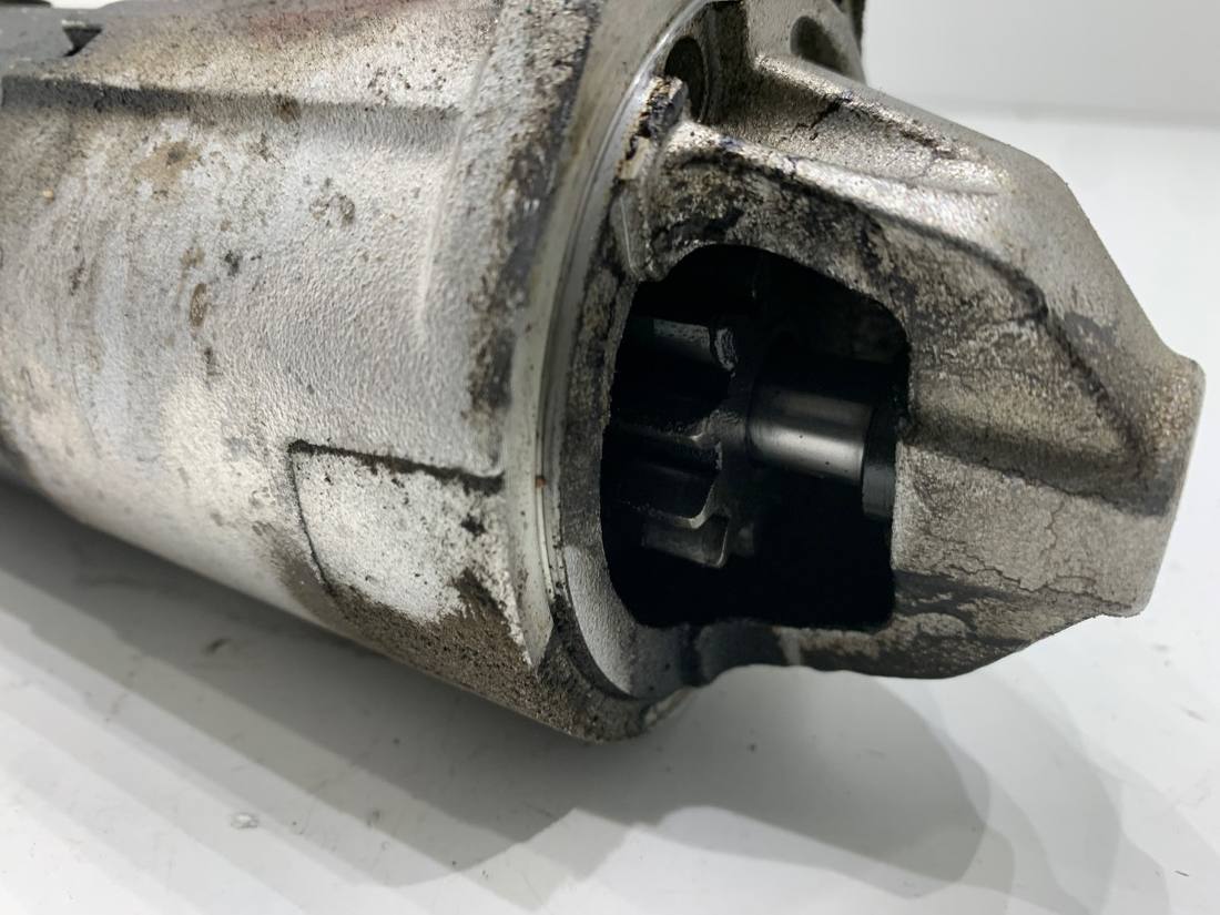 Стартер Mazda 2 M000T89281ZC — фото деталі 3