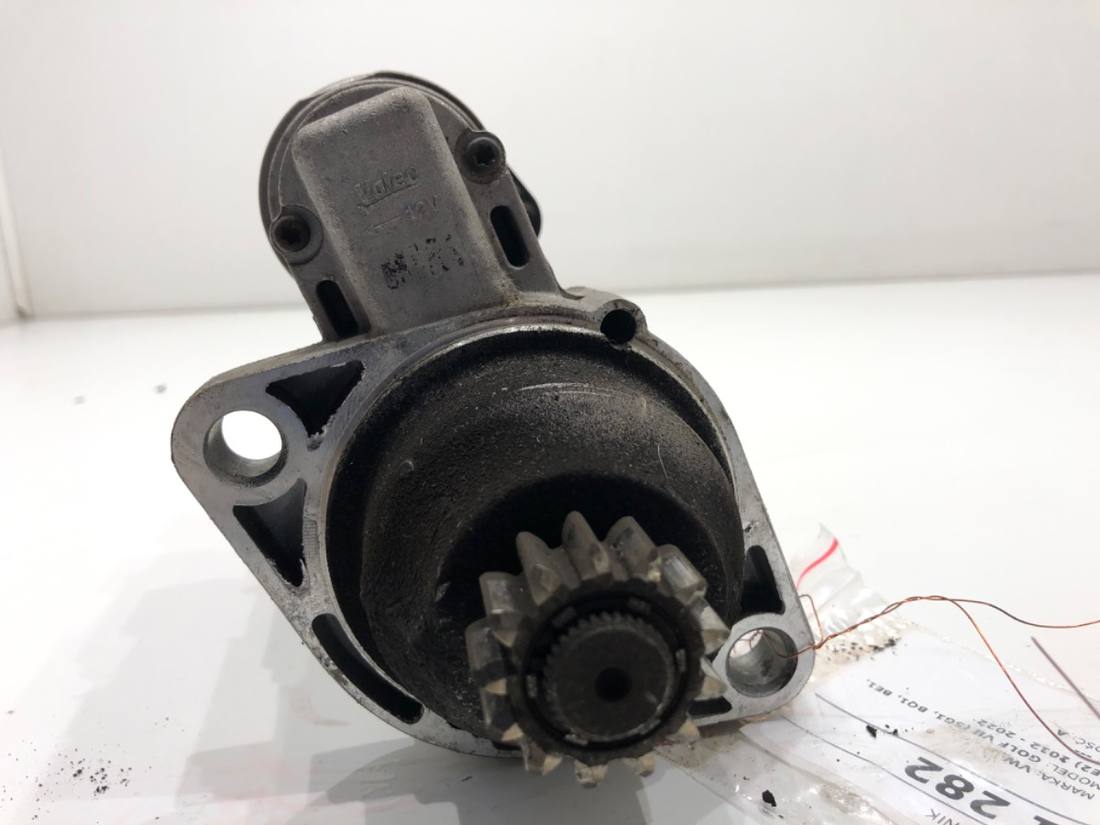 Стартер Volkswagen Golf 7 02M911024S — фото детали 2