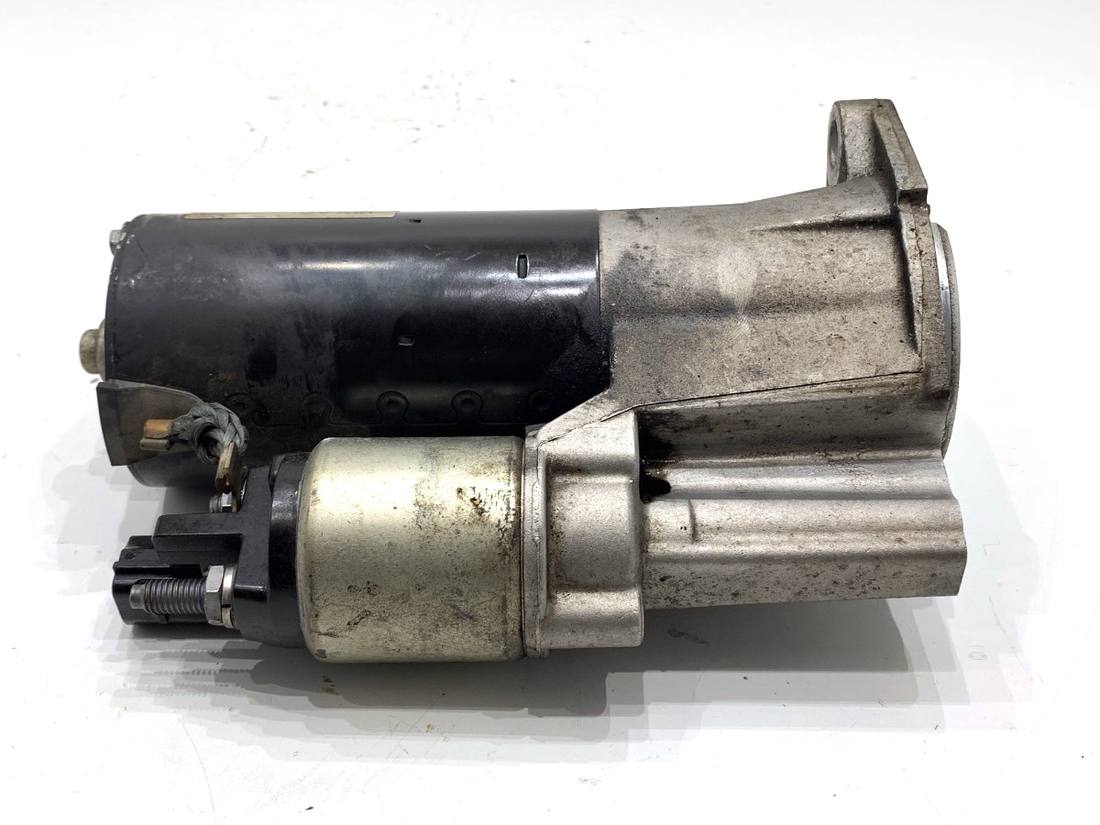 Стартер Volkswagen Touareg 012911023H — фото деталі 3