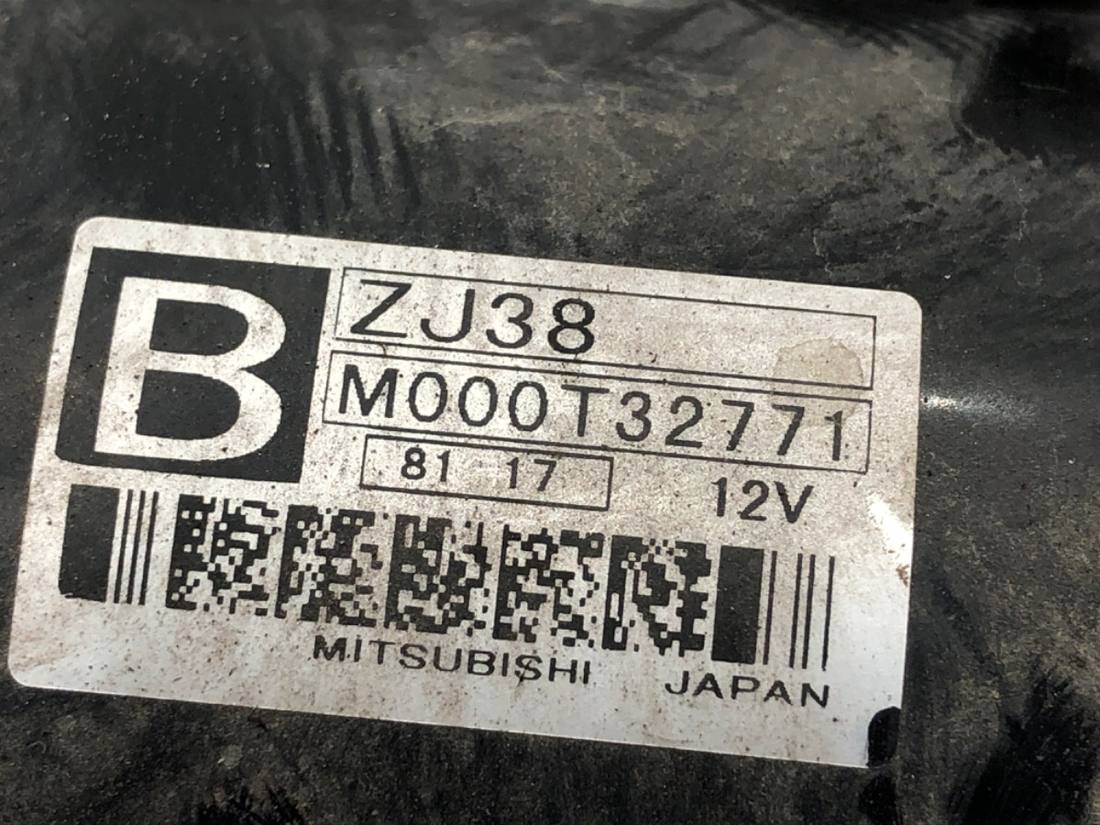 Стартер Mazda 2 M000T32771 — фото деталі 4