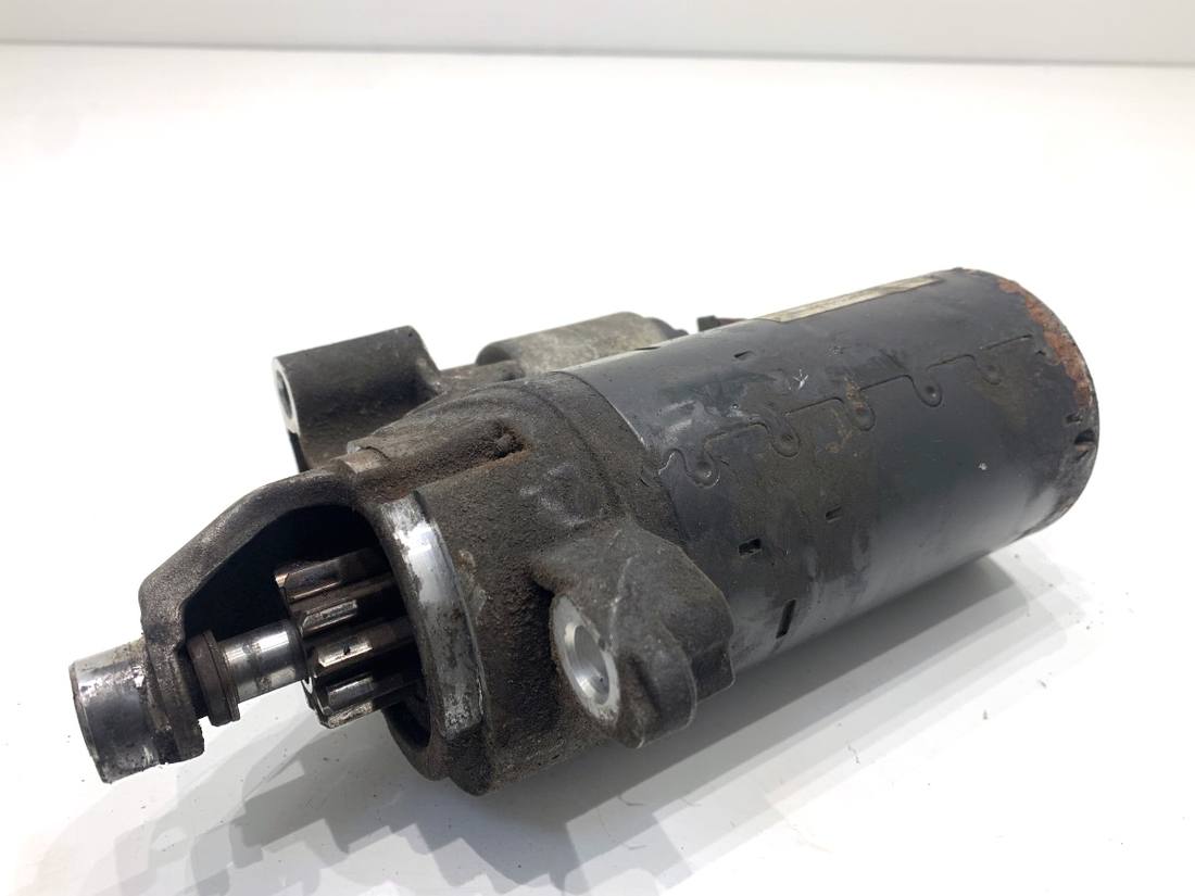 Стартер Audi A4 B8 03L911021E
