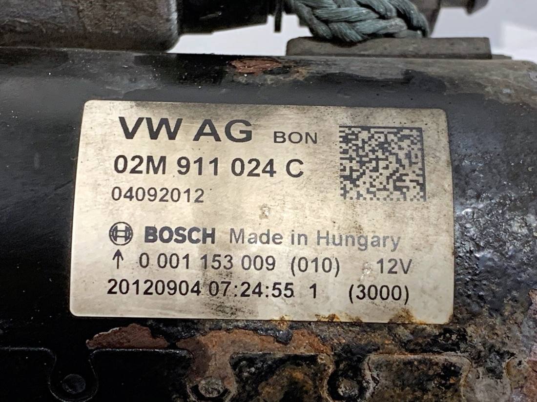 Стартер Volkswagen Passat B7 02M911024C — фото деталі 5