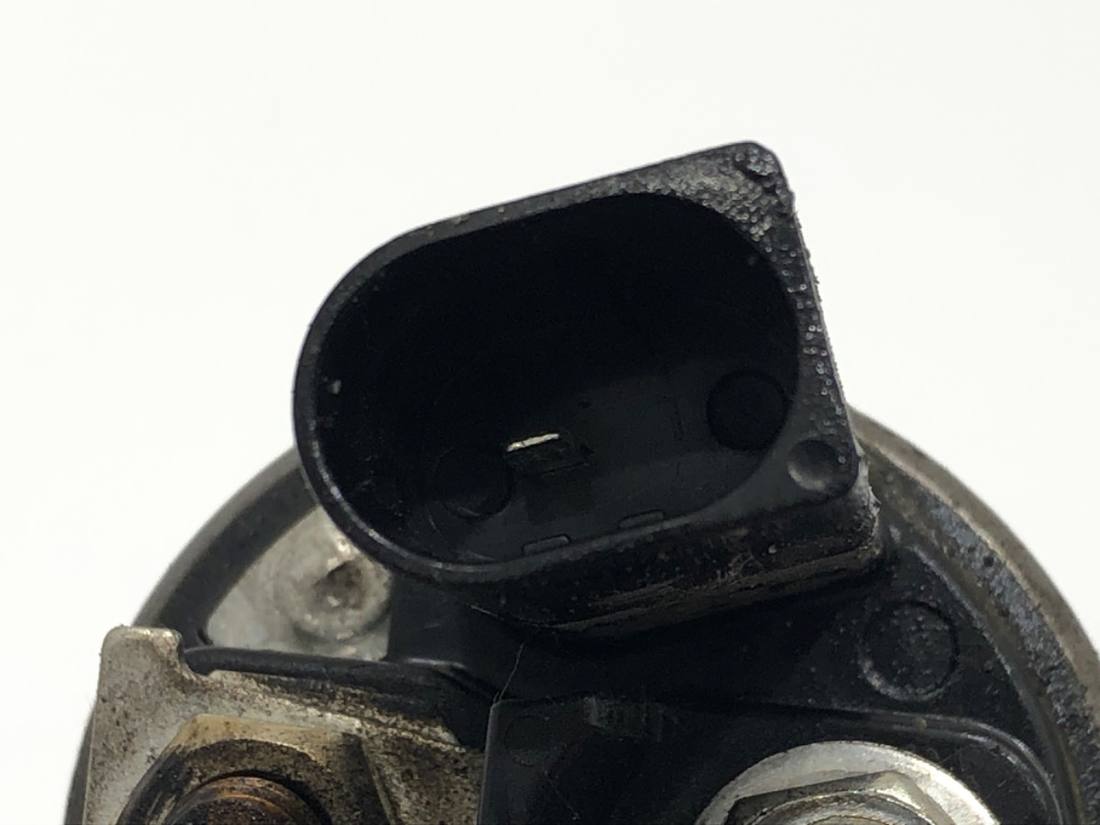 Стартер BMW X3 G01 8671504 — фото деталі 4