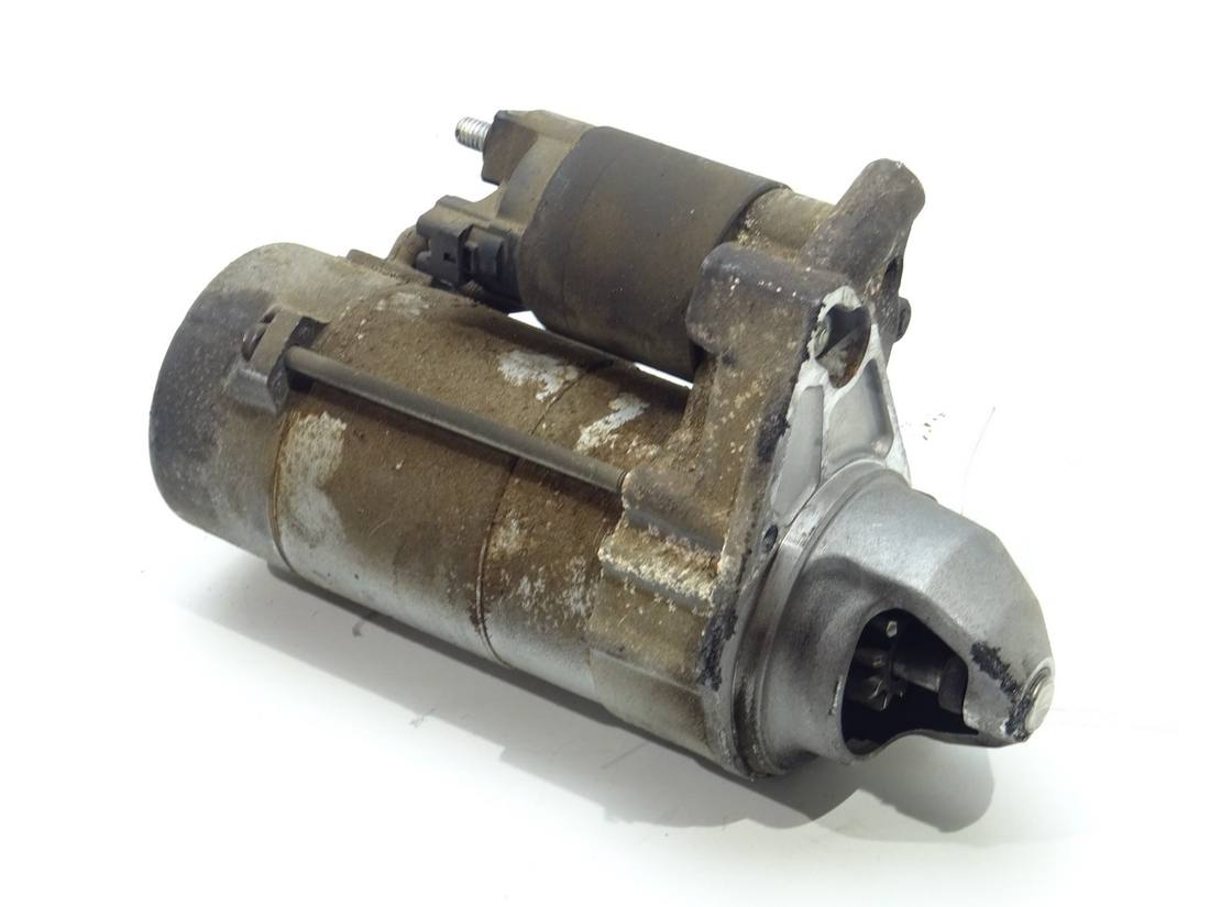 Стартер Toyota Land Cruiser 28100-38040