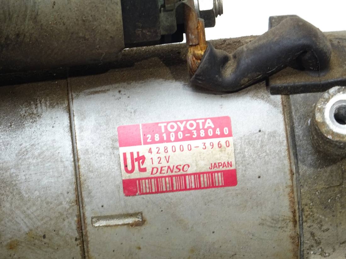 Стартер Toyota Land Cruiser 28100-38040 — фото детали 4