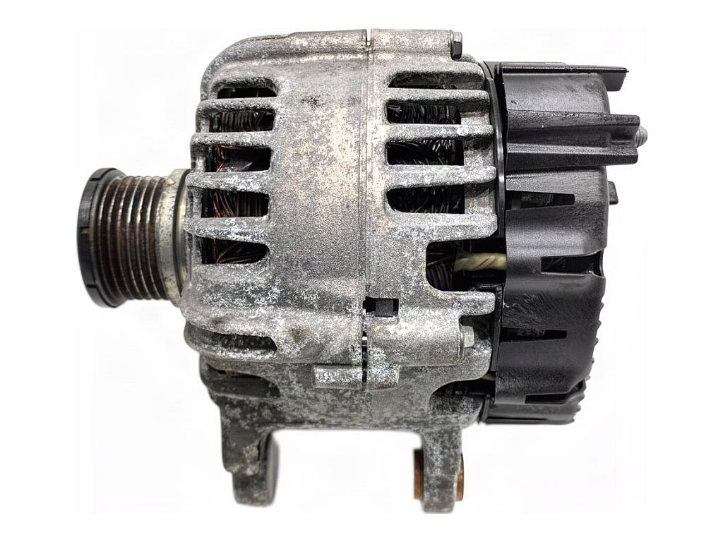 Генератор Audi A4 B9 04L903024