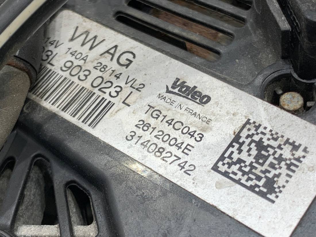 Генератор Volkswagen Golf 7 03L903023L — фото деталі 4