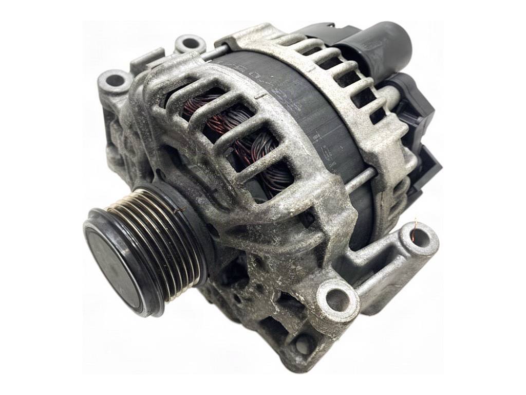 Генератор Audi A4 B8 06H903017T