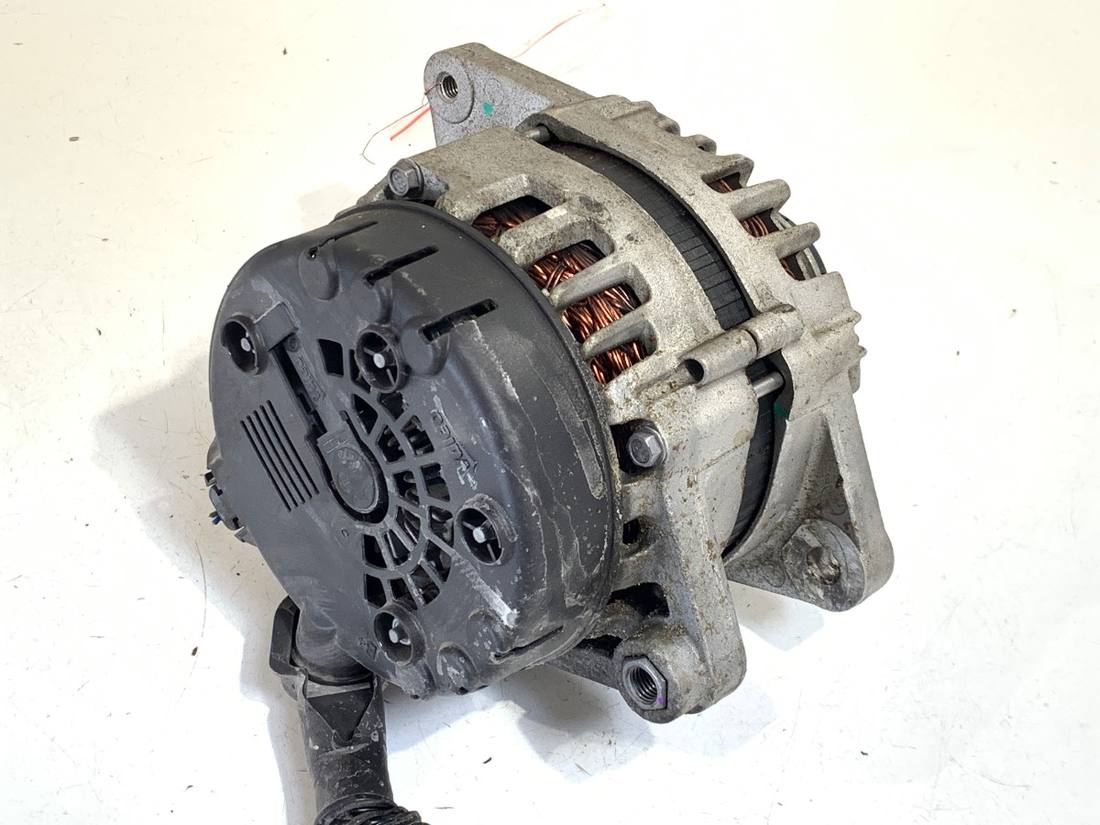 Генератор Hyundai Tucson 37300-2B970 — фото детали 2