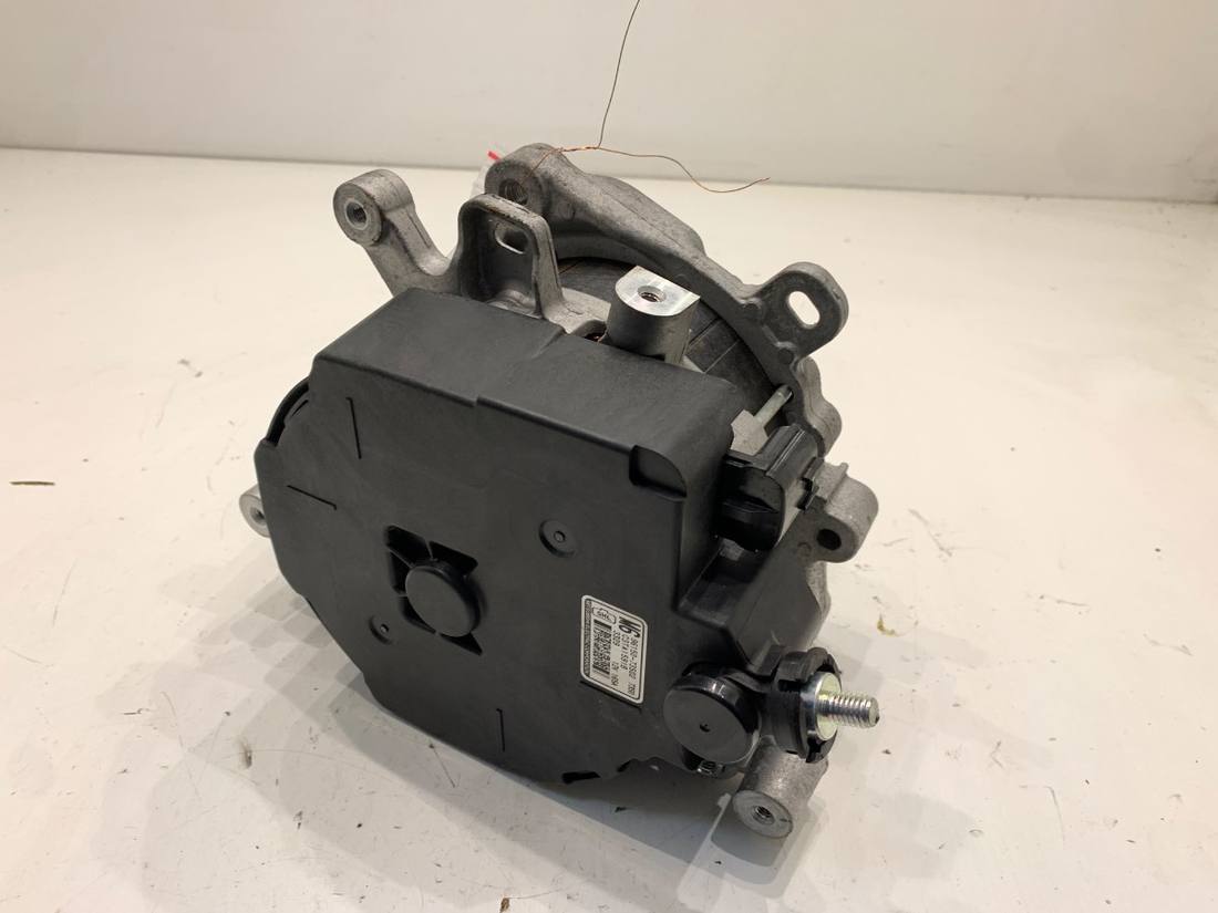 Генератор Suzuki Swift 96150-73S02 — фото деталі 2