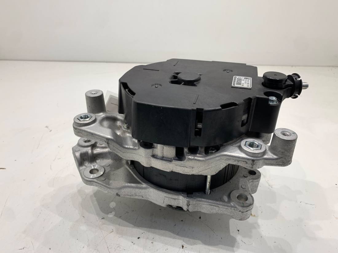 Генератор Suzuki Swift 96150-73S02 — фото деталі 3