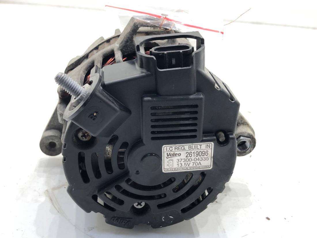 Генератор Kia Picanto 37300-04335 — фото деталі 2