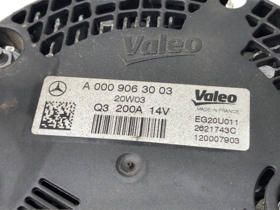 Генератор Mercedes GLC X253 A0009063003 — фото деталі 4